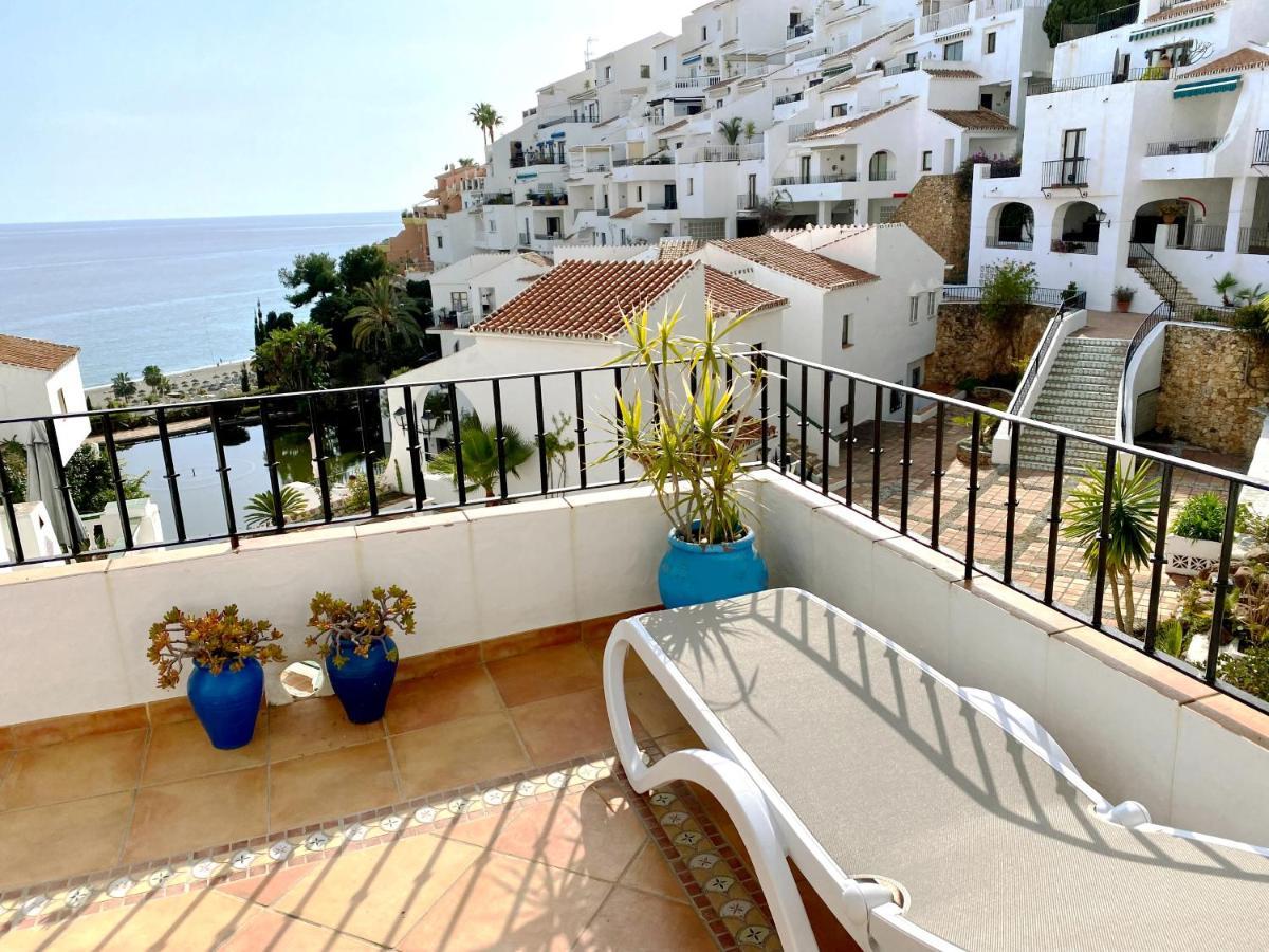 Апартаменты Capistrano Playa Relax & Enjoy Нерха Экстерьер фото